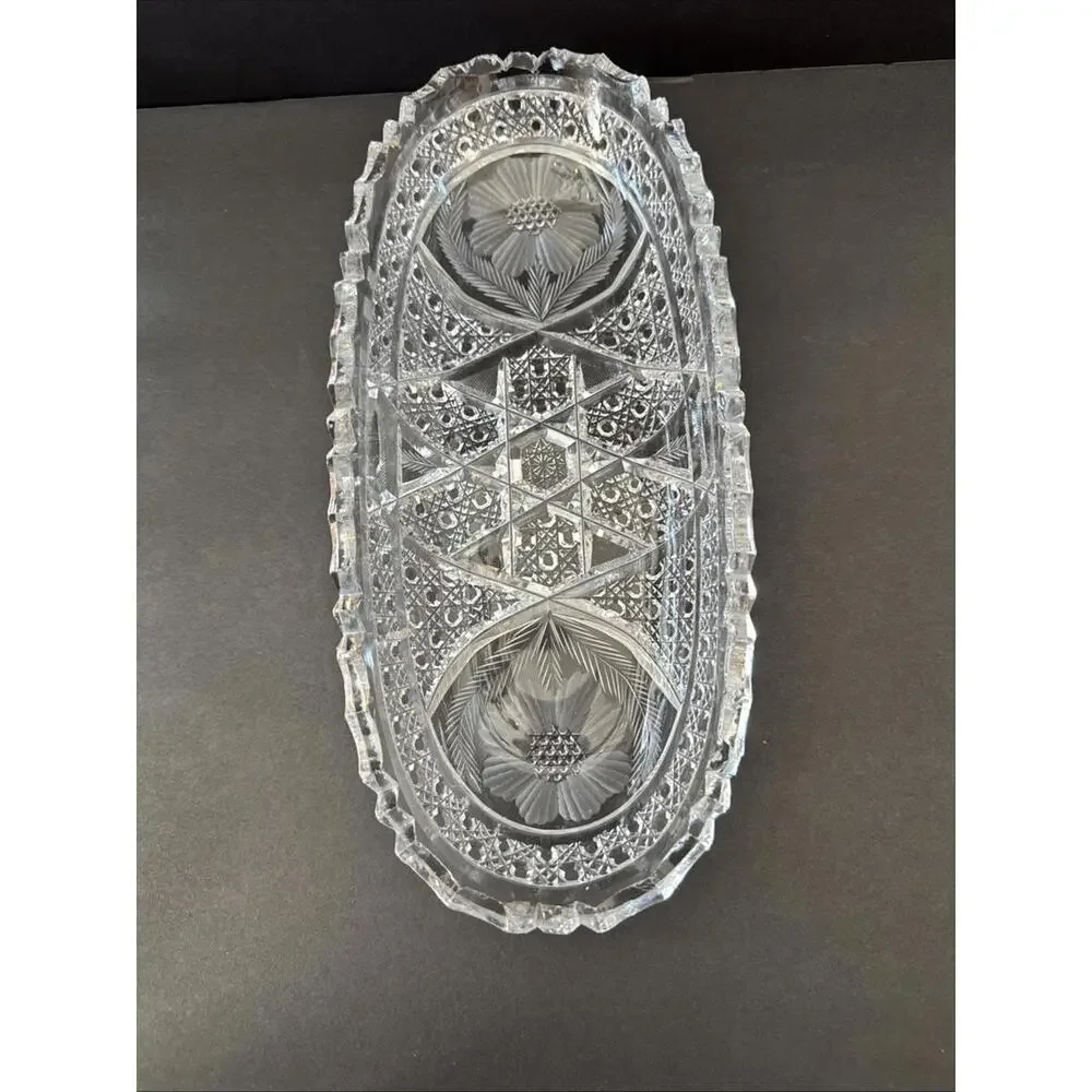 Gorgeous Set Of 4 VINTAGE CUT CLEAR GLASS DRESSER TRAYS “ Chipped”